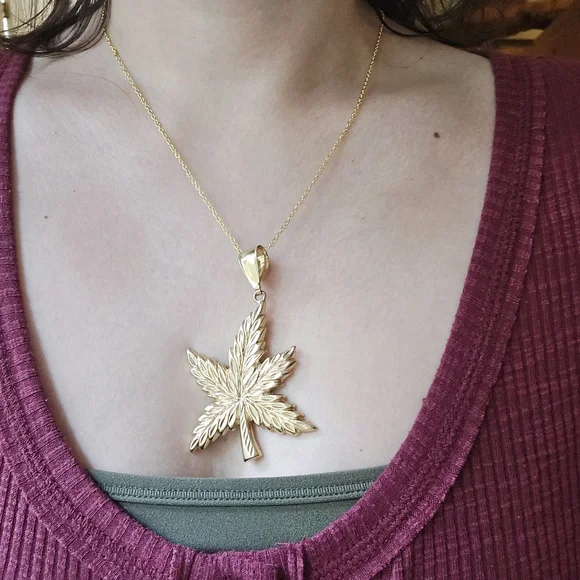 Gold Leaf Necklace - Picture 3 of 6